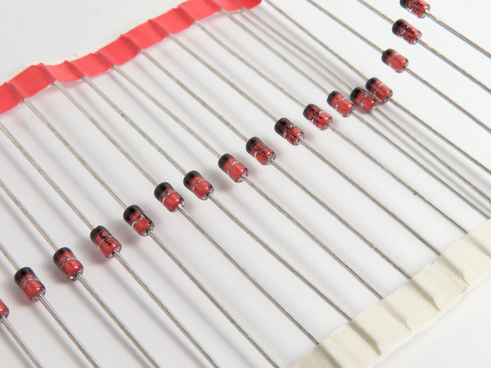 Dioda zenerova 22V/1,3W