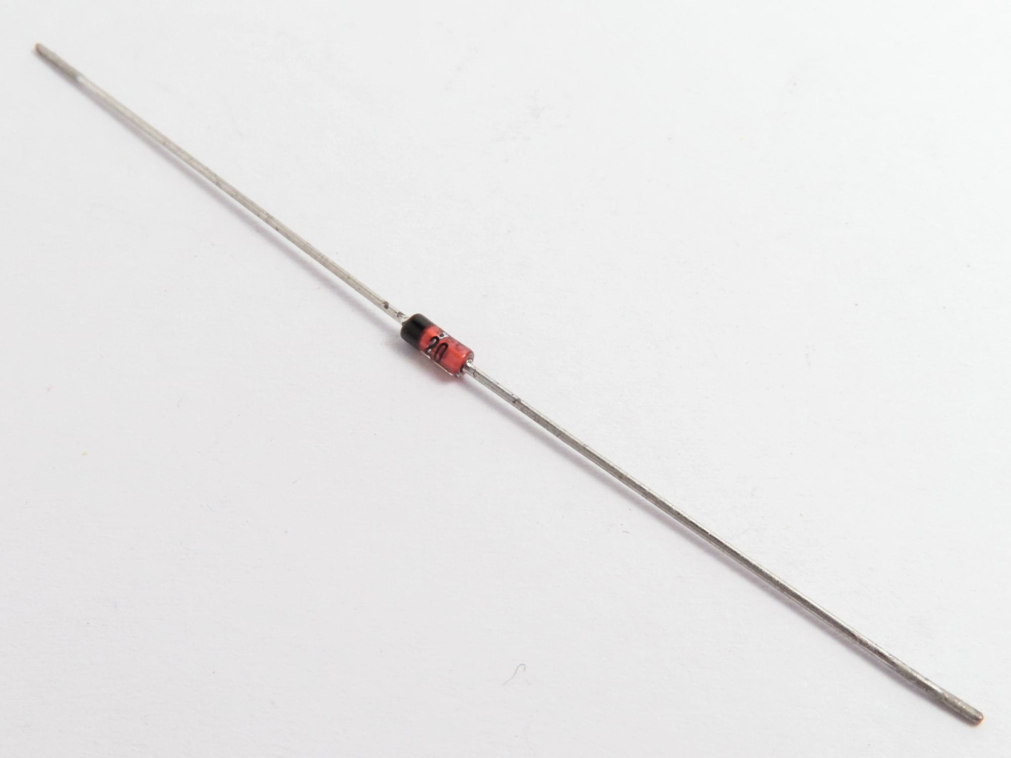 Dioda zenerova 20V/0,5W