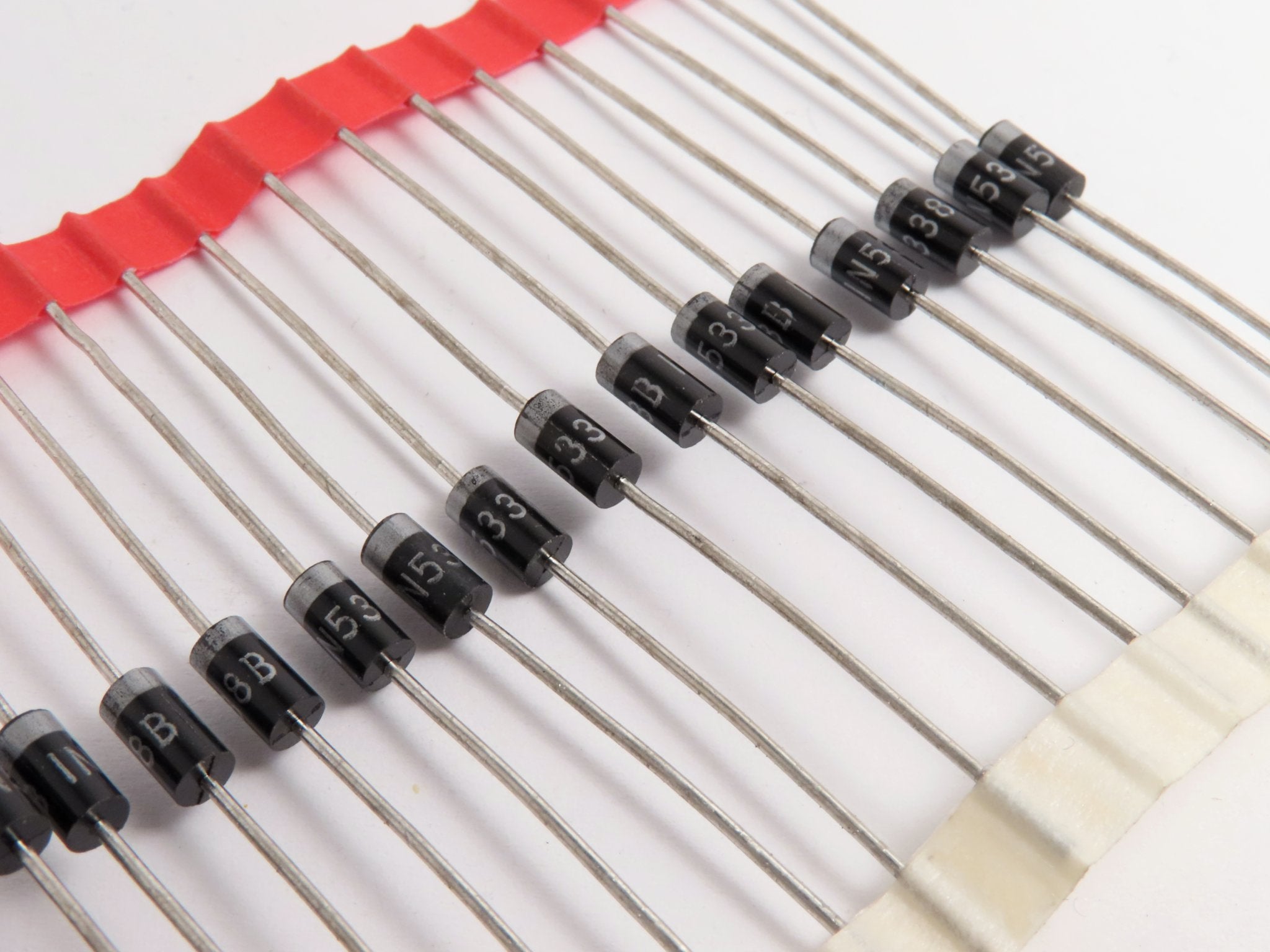 Dioda zenerova 5,1V/5W