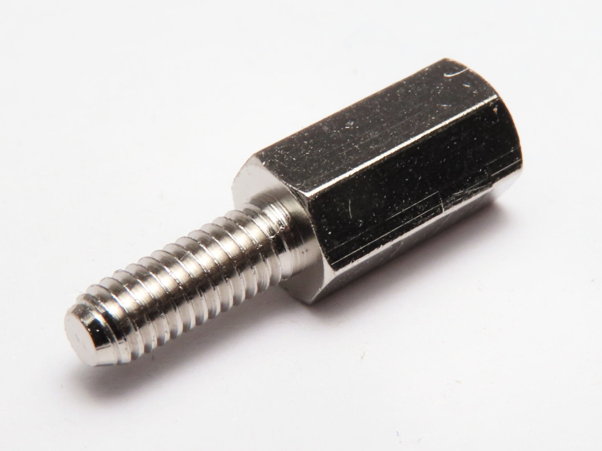 Sloupek distanční kovový 9mm/M3/vnitřní závit 1x/vnější závit 1x