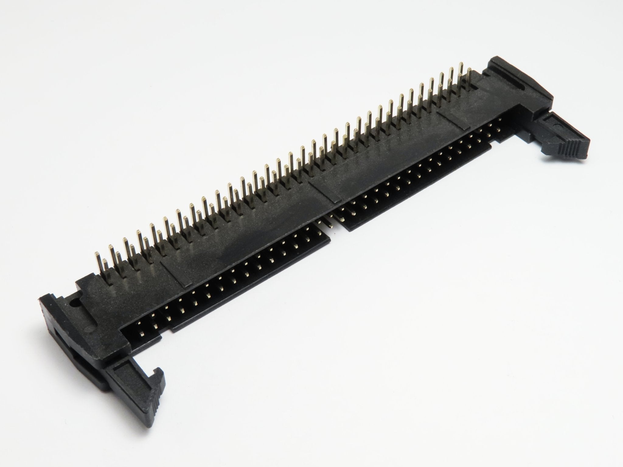 Konektor DPS/2,54/2x32/samec/90°/zámek