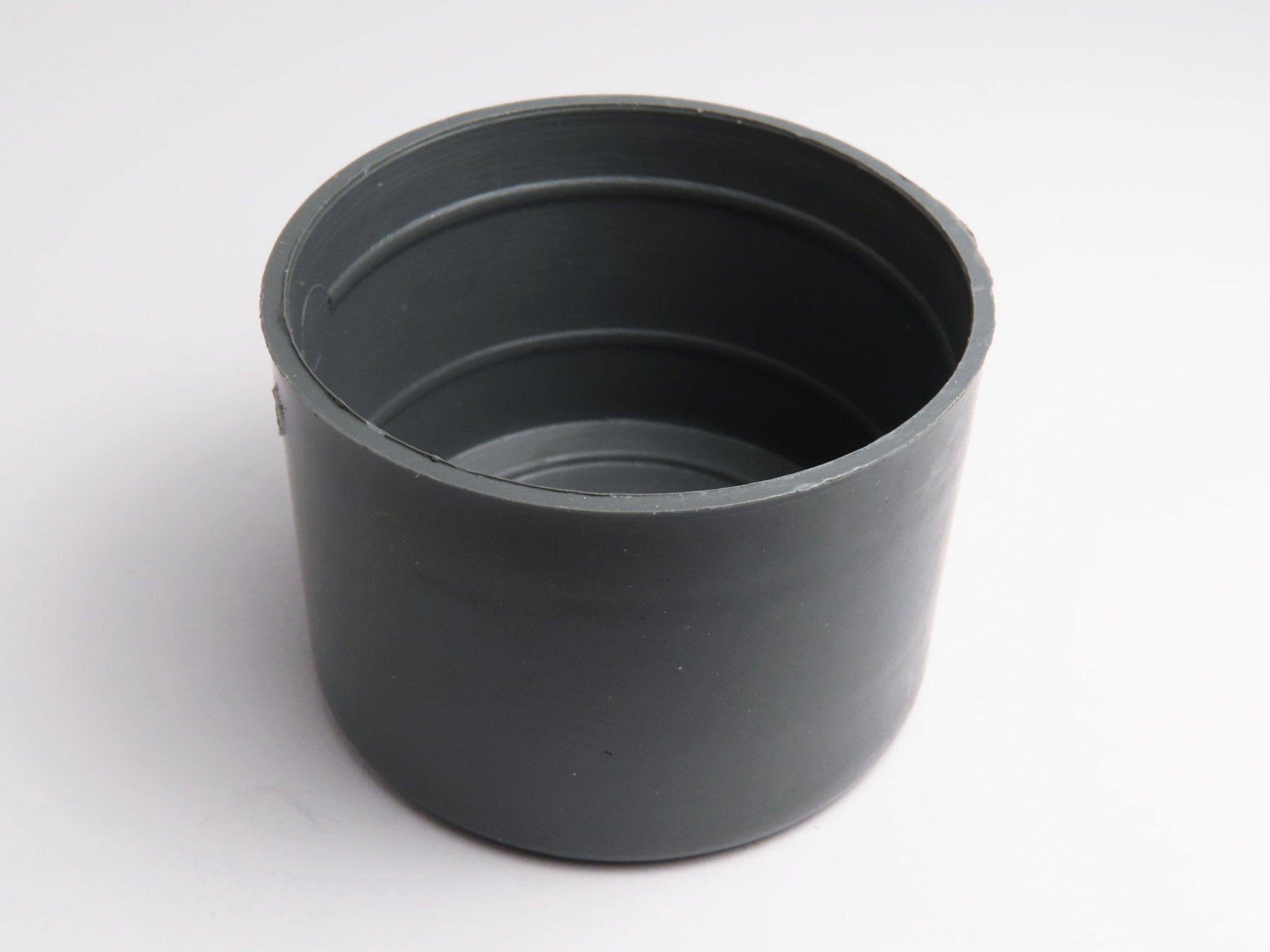 Krytka žebrovaná 40 MM