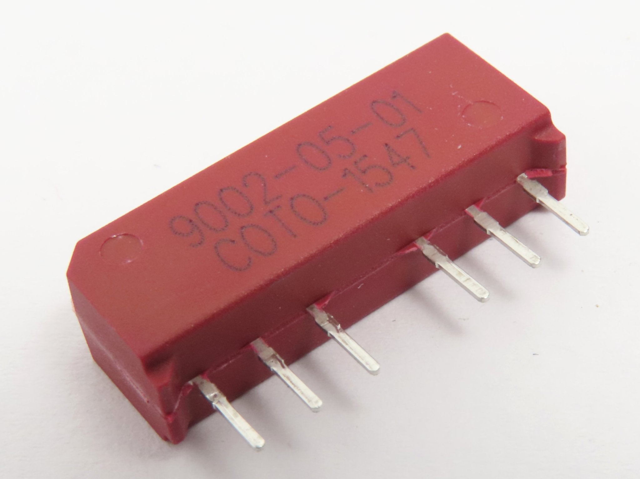 Relé Coto série 9000 5VDC/350R/SPST-NO/200V/500mA