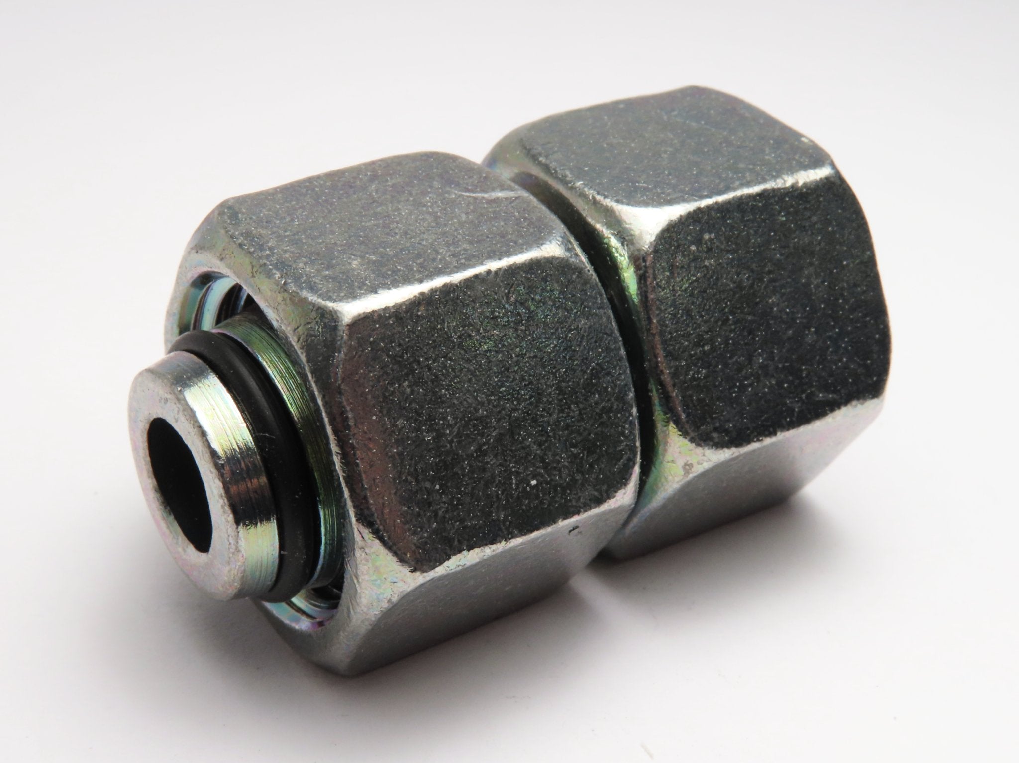 Šroubení-spojka přímá EDKO 12-L