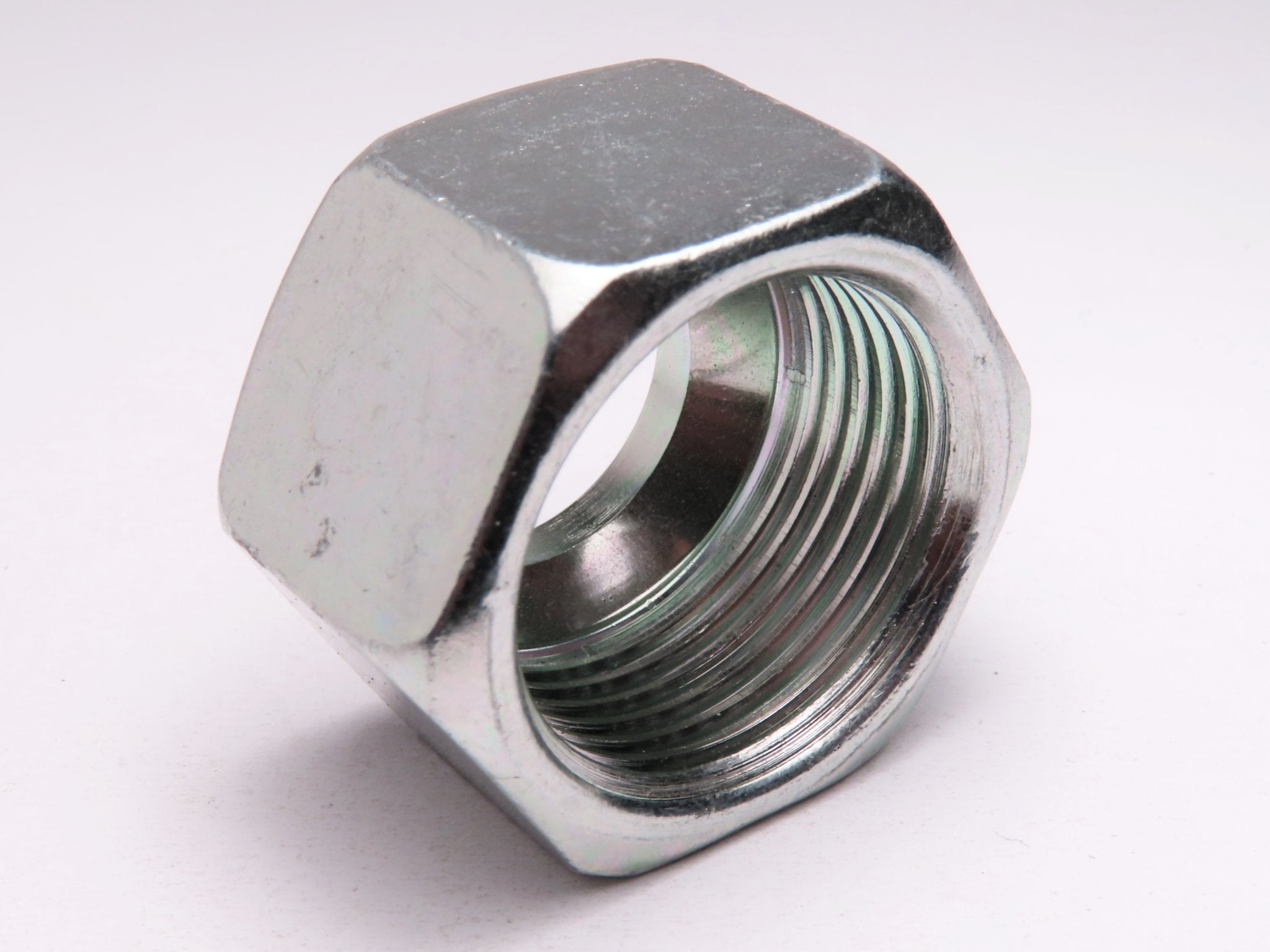 Matice převlečná M15 – L