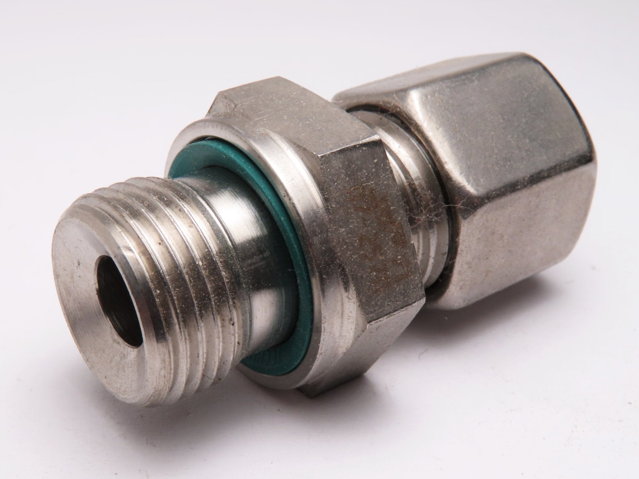 Šroubení-hrdlo přímé nerez s těsněním FPM A10-LR 3/8 WD