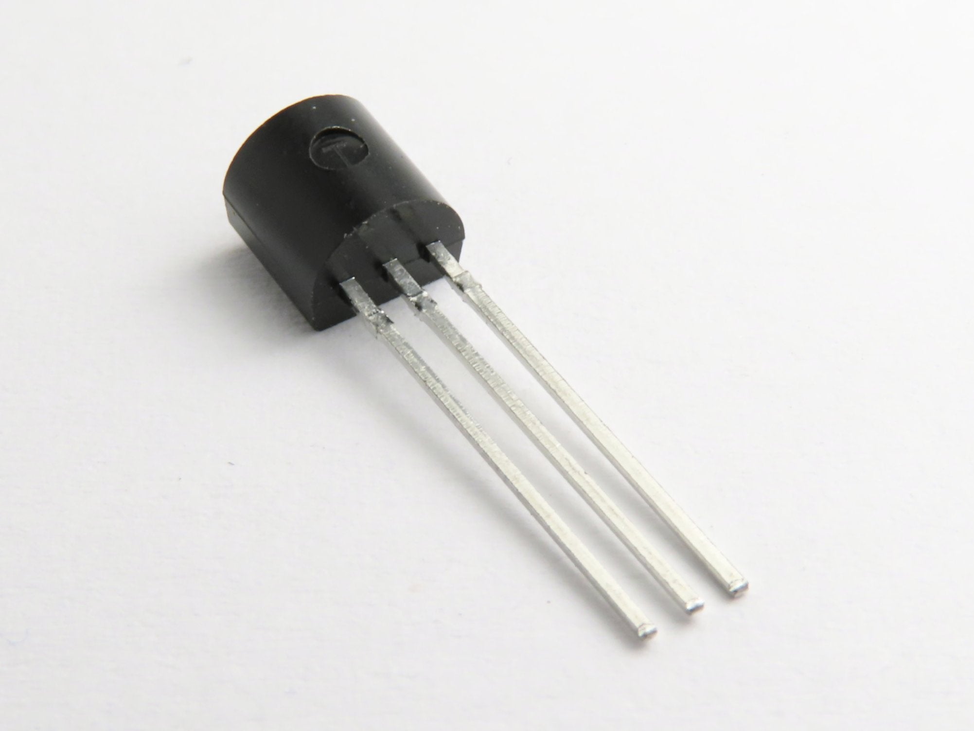 Tranzistor PNP 65V/0,1A/0,5W