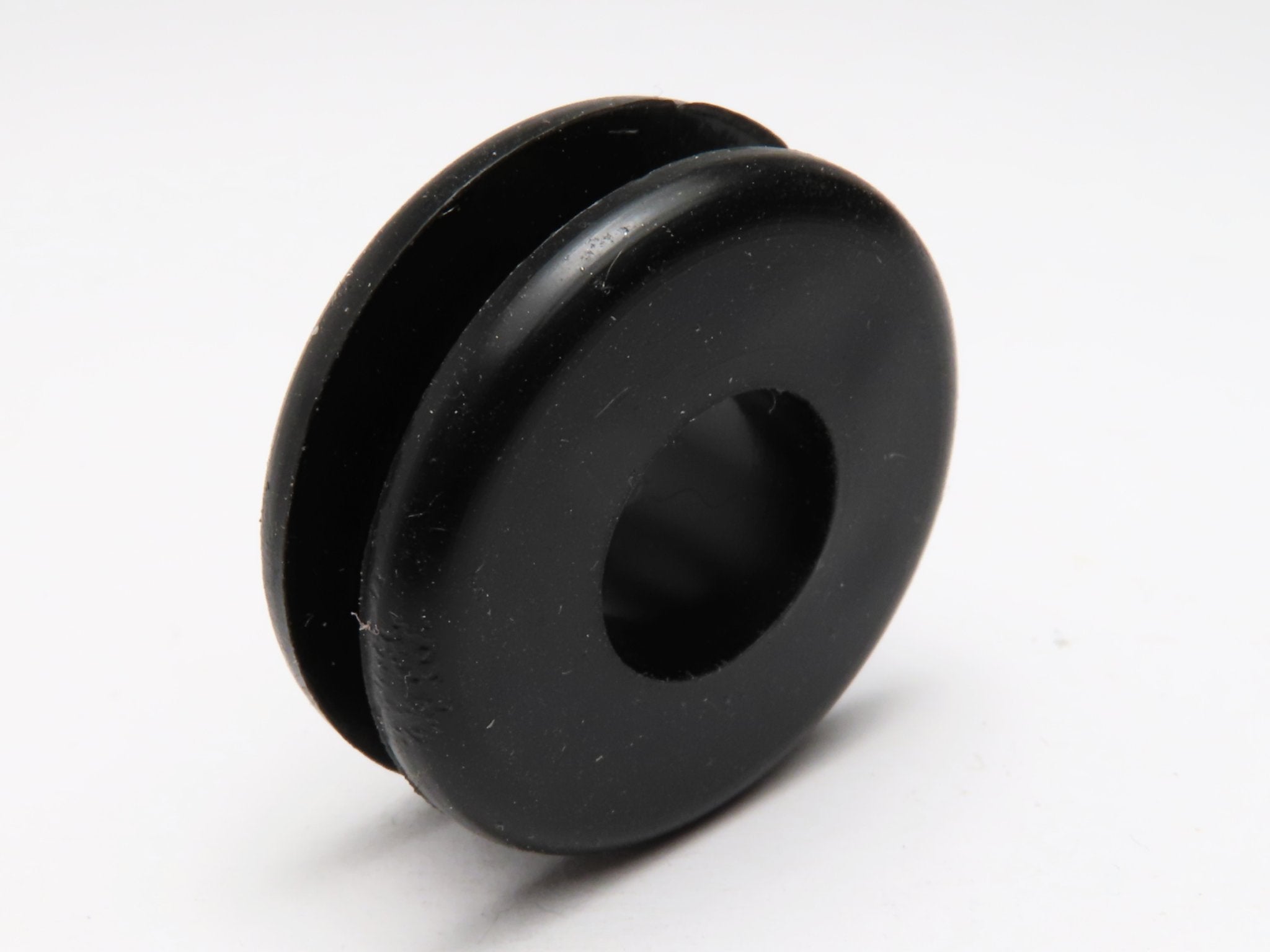 Průchodka kabelová SR1700 PVC černá 23,0X9,6X8,8