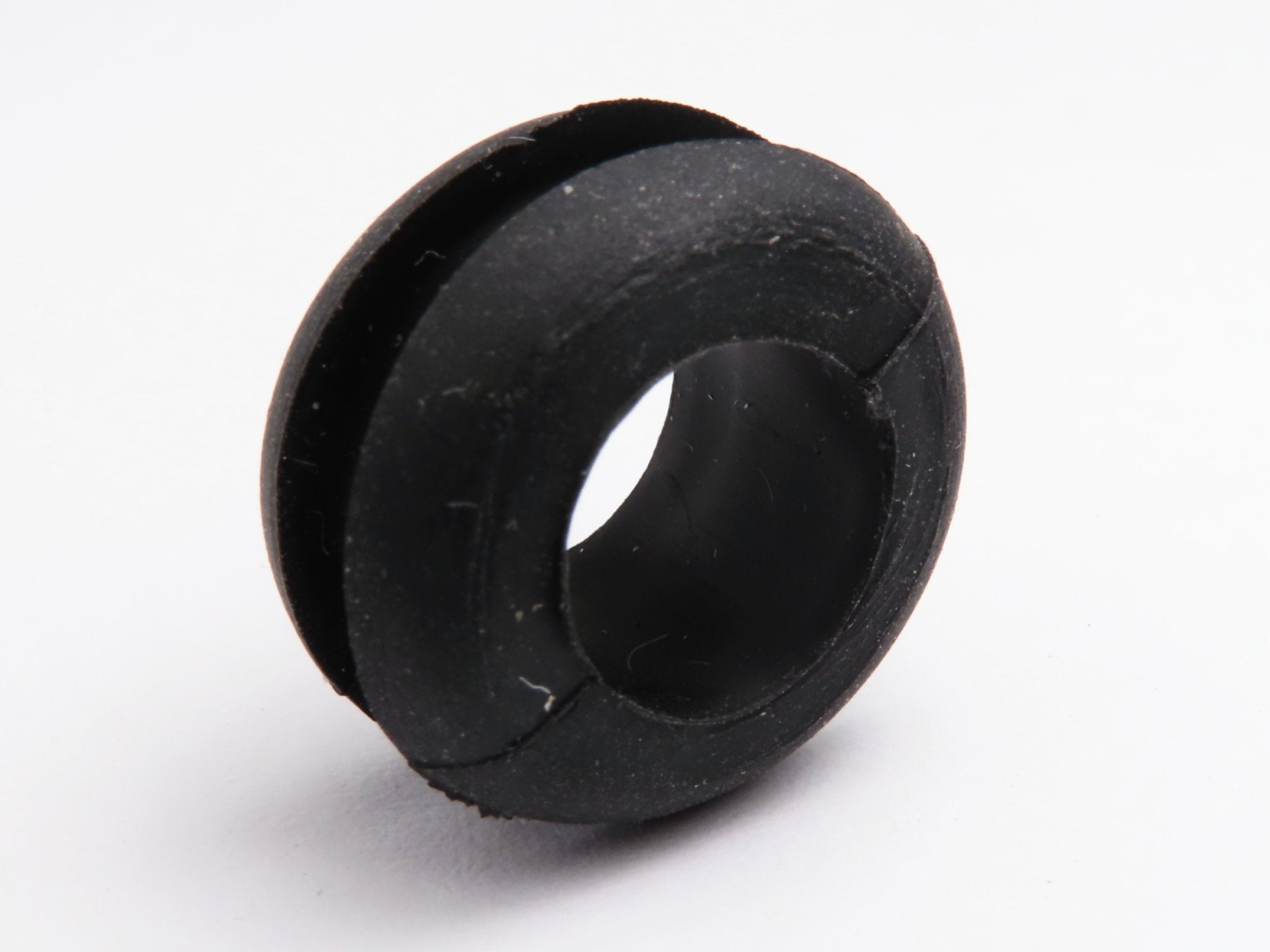 Průchodka kabelová 9,5MM X 12,5MM