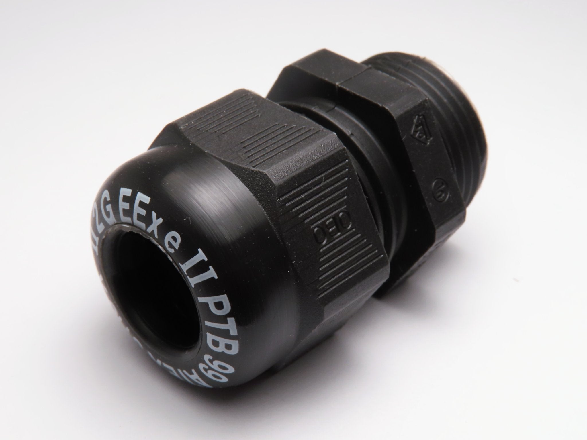 Vývodka (6,5-12mm) – černá PG13,5